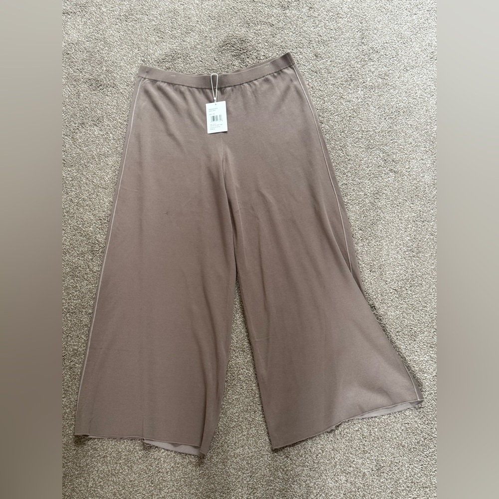 Lafayette 148 New York Wide-Leg Crop Trousers in Taupe